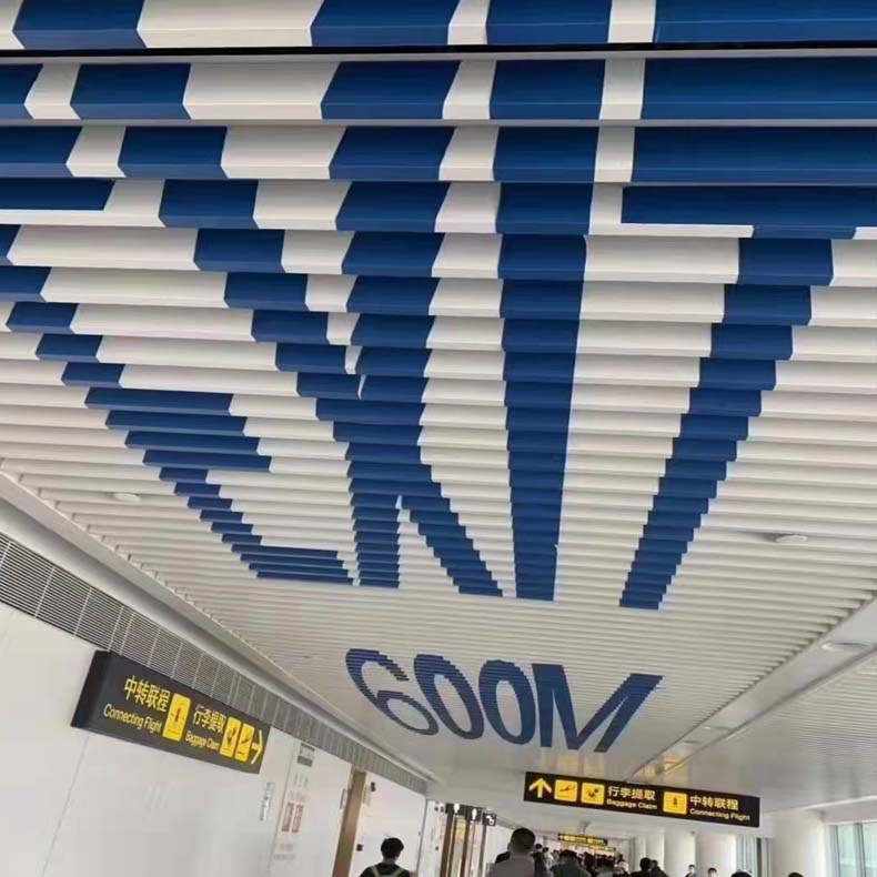 停车场U型铝方通